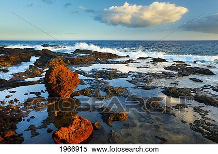 Stock Photography - Hawaii, Lanai, Manele Bay, Sunset Reflections Over Hulope Bay. Fotosearch