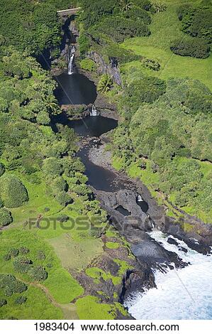 Picture - Hawaii, Maui, Haleakala National Park, Seven Sacred Pools, Also Know As Oheo Gulch.. Fotosearch