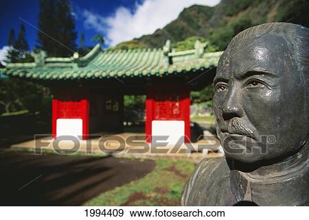 Stock Photo - Hawaii, Maui, Lao Valley, Kepaniwai Heritage Gardens, Chinese Garden And Sun Yat San Memorial.. Fotosearch