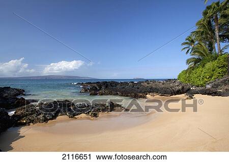 Stock Image - Hawaii, Maui, Makena Beach, A coastal view of the South Shore.. Fotosearch