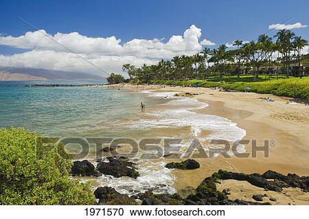 Stock Image - Hawaii, Maui, Wailea Resort, Ulua Beach.. Fotosearch