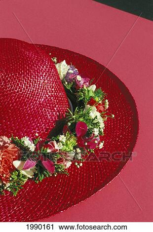 Stock Image - Hawaii, Mixed Wiliwili Haku Lei Hat Band. Fotosearch