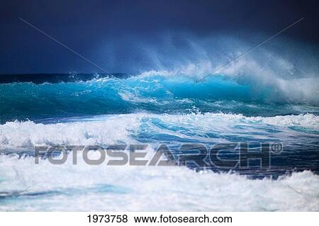 Stock Photo - Hawaii, Oahu, Beautiful Wave Breaking.. Fotosearch