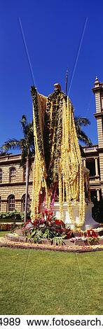 Stock Photo - Hawaii, Oahu, Honolulu, King Kamehameha Statue Draped With Leis For Kamehameha Day. Fotosearch