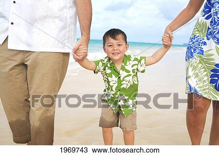 Hawaii, Oahu, Lanikai, Young Family Strolling Along The Beach. View Large Photo Image Stock Image - Hawaii, Oahu, Lanikai, Young Family Strolling Along The Beach.. Fotosearch
