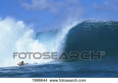 Hawaii, Oahu, Morey Contest Lanson Ronquilio, Body Boarding Huge Tube Wave View Large Photo Image Picture - Hawaii, Oahu, Morey Contest Lanson Ronquilio, Body Boarding Huge Tube Wave. Fotosearch