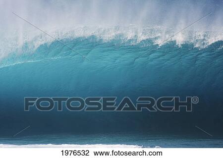 Stock Image - Hawaii, Oahu, North Shore, Pipeline Wave Breaking.. Fotosearch