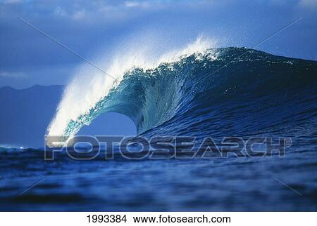 Picture - Hawaii, Oahu, Perfect Wave At Pipeline.. Fotosearch