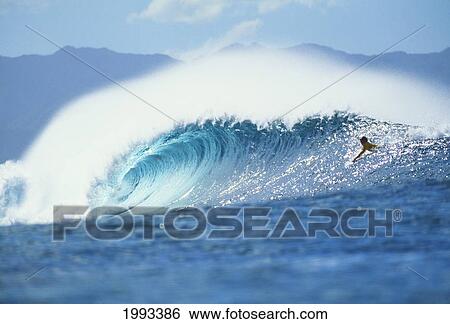 Stock Photograph - Hawaii, Oahu, Perfect Wave At Pipeline.. Fotosearch