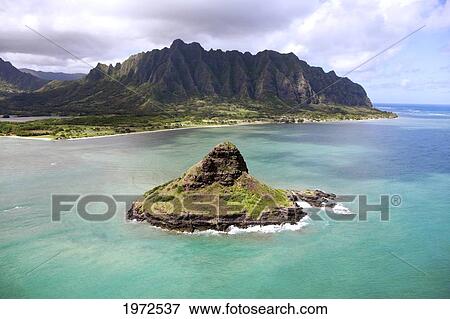 Stock Photo - Hawaii, Windward Oahu, Kaneohe Bay, Aerial Of Mokoli'i Island (Chinaman's Hat) And Koolau Mountains In Distance.. Fotosearch