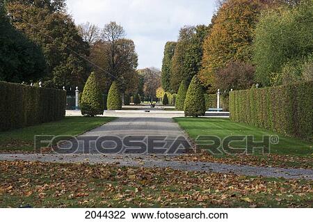 Herrenhausen Gardens, Hannover, Lower Saxony, Germany View Large Photo Image Stock Image - Herrenhausen Gardens, Hannover, Lower Saxony, Germany. Fotosearch