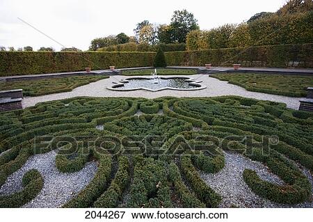 Stock Photo - Herrenhausen Gardens, Hannover, Lower Saxony, Germany. Fotosearch