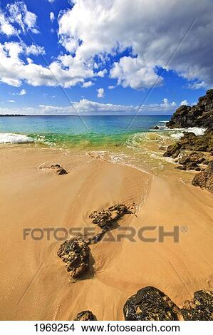 Picture - Hhawaii, Maui, Makena State Park, Oneloa Or Big Beach.. Fotosearch