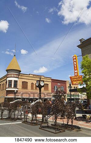 Stock Image - Horse Statues In Street; Ritzville, Washington, Usa. Fotosearch