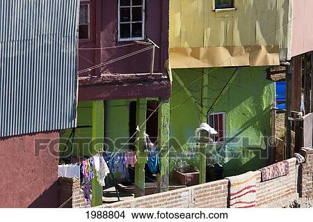 Houses On Cerro Polanco, Valparaiso, Valparaiso Region, Chile View Large Photo Image Picture - Houses On Cerro Polanco, Valparaiso, Valparaiso Region, Chile. Fotosearch