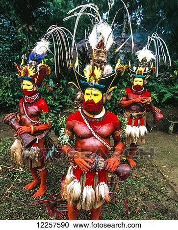 Stock Image - Huli Wigman dressed in traditional attire; Southern Highland Province, Papua New Guinea. Fotosearch