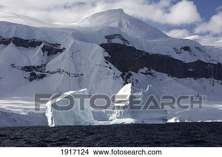 Picture - Iceberg. Fotosearch