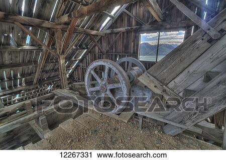 Stock Image - Inside the Venus Mine, located along the South Klondike Highway just outside of Carcross; Yukon, Canada. Fotosearch