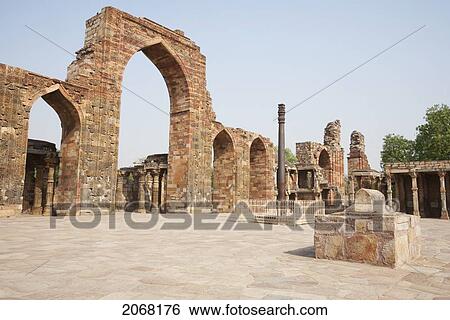 Stock Photograph - Iron Pillar, Qutab Minar, Delhi, India. Fotosearch