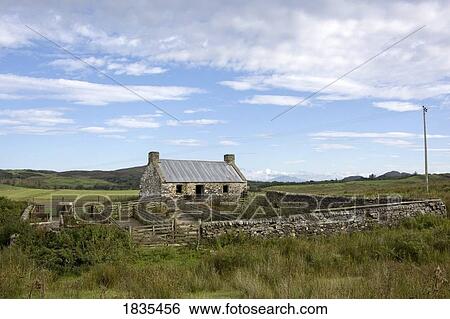 Isle Of Colonsay, Scotland; Stone Farmhouse, Fence And Surrounding Field View Large Photo Image Stock Photograph - Isle Of Colonsay, Scotland; Stone Farmhouse, Fence And Surrounding Field. Fotosearch