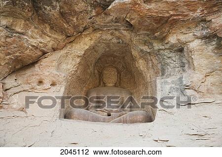 Stock Image - Jain Sculptures Carved In To The Cliff On The Southern Approach To The Fort, Gwalior, Madhya Pradesh, India. Fotosearch