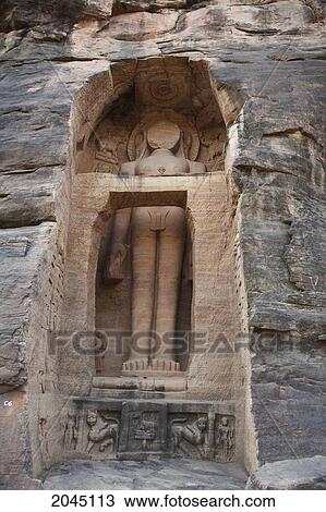 Stock Image - Jain Sculptures Carved In To The Cliff On The Southern Approach To The Fort, Gwalior, Madhya Pradesh, India. Fotosearch