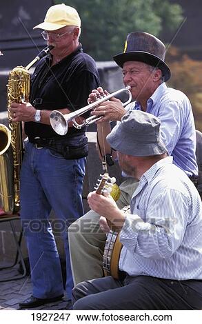 Jazz Buskers / Charles Bridge View Large Photo Image Stock Photo - Jazz Buskers / Charles Bridge. Fotosearch