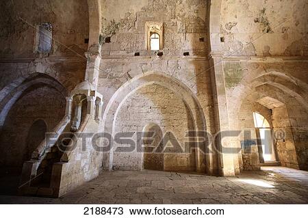 Stock Image - KRAK DES CHEVALIERS CRUSADER CASTLE SYRIA. Fotosearch