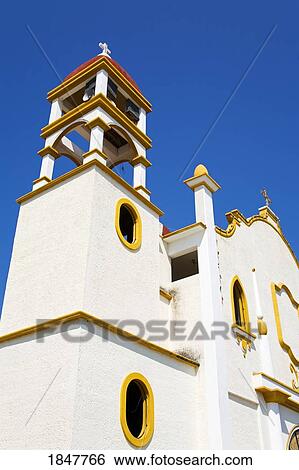 La Crucecita, Bahias De Huatulco, Oaxaca State, Mexico; Low Angle View Of Guadalupe Virgin Church View Large Photo Image Stock Photograph - La Crucecita, Bahias De Huatulco, Oaxaca State, Mexico; Low Angle View Of Guadalupe Virgin Church. Fotosearch