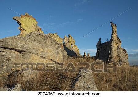 La Fenetre D'isalo Rock Formation, Isalo National Park, Fianarantsoa Province, Madagascar View Large Photo Image Stock Photo - La Fenetre D'isalo Rock Formation, Isalo National Park, Fianarantsoa Province, Madagascar. Fotosearch