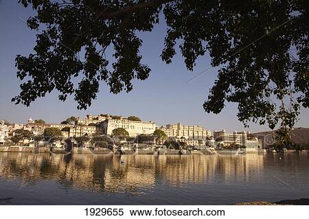 Lake Pichola and the city palace Udaipur Rajasthan India View Large Photo Image Stock Photography - Lake Pichola and the city palace Udaipur Rajasthan India. Fotosearch