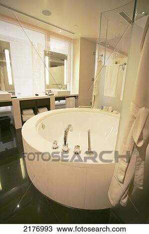 Stock Image - Landmark Mandarin Oriental Hotel Hong Kong. Fotosearch