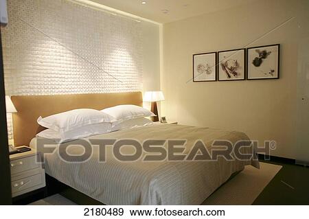 Stock Photo - Landmark Mandarin Oriental Hotel Hong Kong. Fotosearch