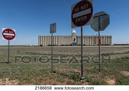 Large Grain Elevator Building Off I-27, Texas Panhandle, Texas, Usa View Large Photo Image Stock Photo - Large Grain Elevator Building Off I-27, Texas Panhandle, Texas, Usa. Fotosearch