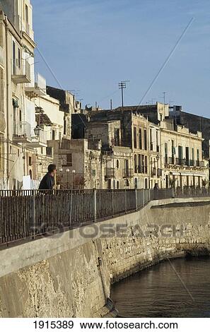 Largo Aretusa, Ortygia View Large Photo Image Stock Photo - Largo Aretusa, Ortygia. Fotosearch
