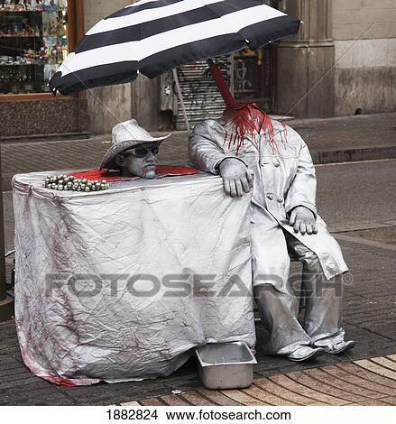 Picture - Living Statue; Barcelona, Spain. Fotosearch
