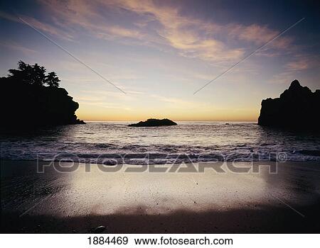 Looking Out To Sea At Dusk From Small Beach In Julia Pfeiffer State Park View Large Photo Image Stock Photo - Looking Out To Sea At Dusk From Small Beach In Julia Pfeiffer State Park. Fotosearch