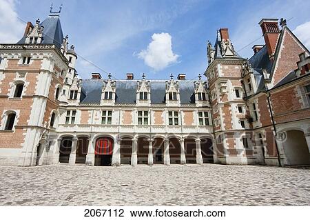 Louis Xii Wing Of The Chateau De Blois, Blois, France View Large Photo Image Stock Image - Louis Xii Wing Of The Chateau De Blois, Blois, France. Fotosearch
