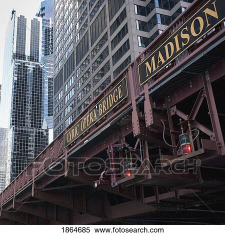 Lyric Opera Bridge, Chicago, Illinois, Usa View Large Photo Image Stock Photography - Lyric Opera Bridge, Chicago, Illinois, Usa. Fotosearch