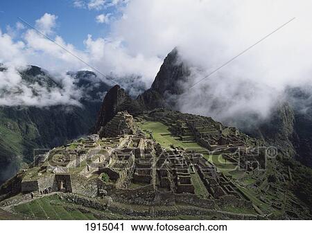 Stock Image - Machu Picchu. Fotosearch