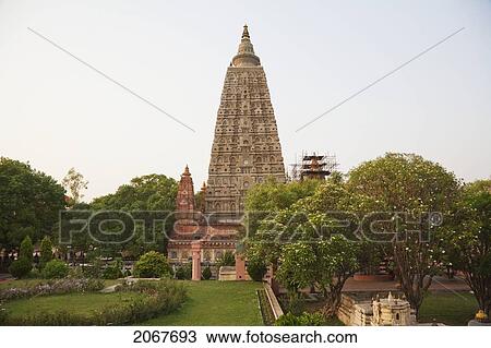 Stock Image - Mahabodi Temple At Dusk, Bodhgaya, Bihar, India. Fotosearch