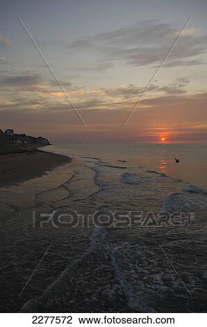 Stock Image - Main Sands Beach at sunrise; Ramsgate, Kent, England. Fotosearch