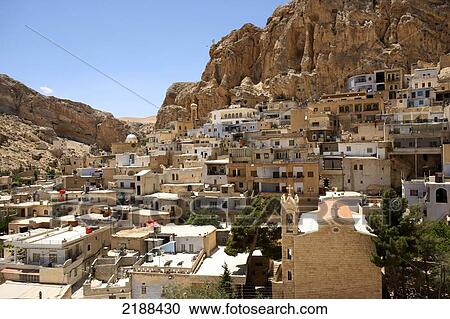 Stock Image - MA'LOULA CHRISTIAN VILLAGE QUALAMOUN MOUNTAINS SYRIA. Fotosearch