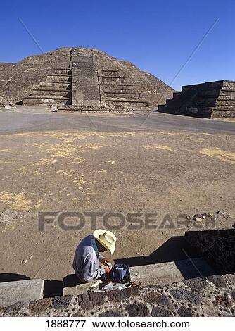 pyramid hat man