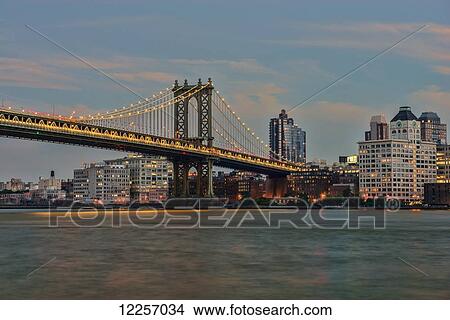 Picture - Manhattan Bridge at sunset; New York City, New York City, United States of America. Fotosearch