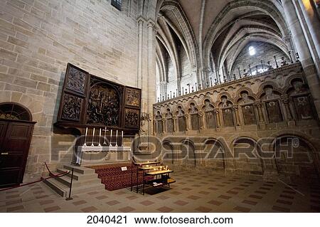 Stock Image - Marian Altar By Veit Stoss In The Cathedral Of St. Peter And St. George (Bamberger Dom), Bamberg, Bavaria, Germany. Fotosearch