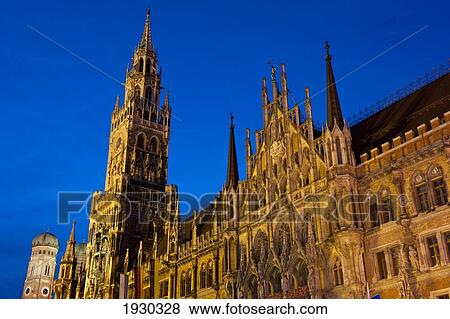 Marienplatz, Munch, Bavaria View Large Photo Image Stock Photo - Marienplatz, Munch, Bavaria. Fotosearch