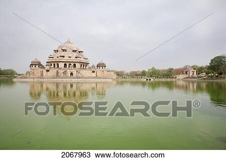 Mausoleum Of Sher Shah, Sasaram, Bihar, India View Large Photo Image Stock Image - Mausoleum Of Sher Shah, Sasaram, Bihar, India. Fotosearch