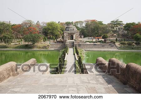 Mausoleum Of Sher Shah, Sasaram, Bihar, India View Large Photo Image Stock Image - Mausoleum Of Sher Shah, Sasaram, Bihar, India. Fotosearch