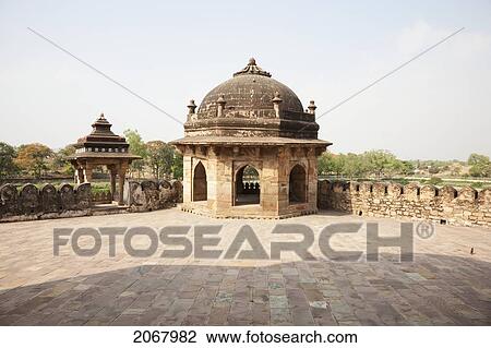 Mausoleum Of Sher Shah, Sasaram, Bihar, India View Large Photo Image Stock Image - Mausoleum Of Sher Shah, Sasaram, Bihar, India. Fotosearch